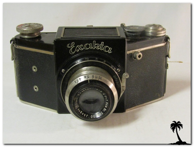 Ihagee-Exakta A black