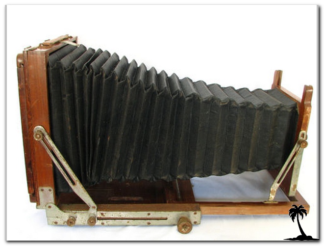Field Camera