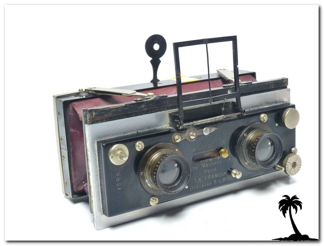 Francia Stereo folding