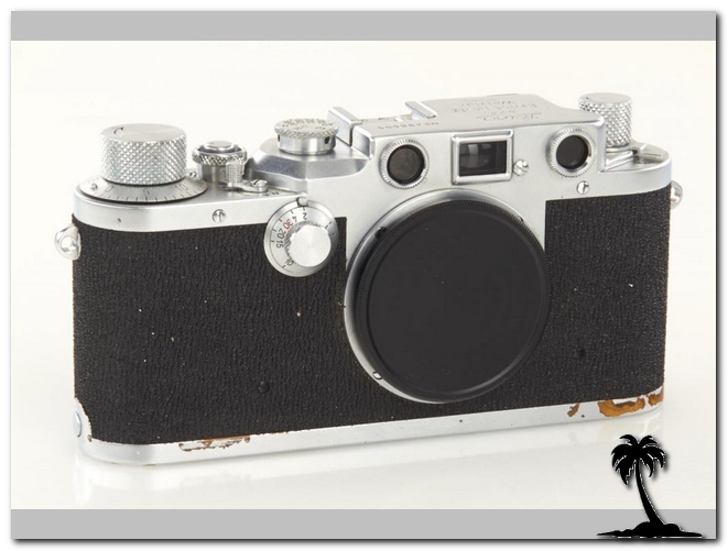Leitz-Leica IIc sharkskin Body