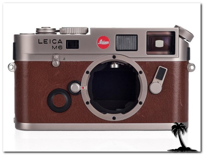 Leica M6 TTL 72 Titanium Body