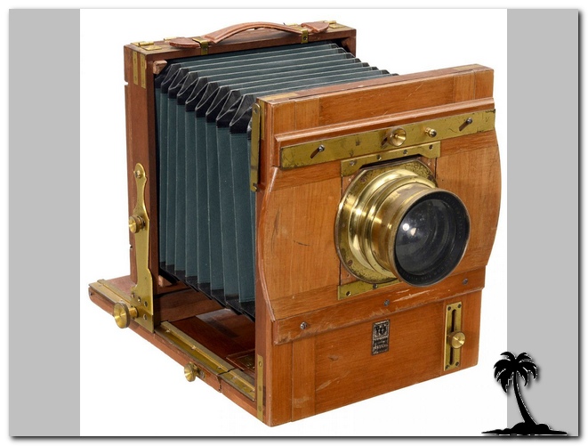 Staeble-Field Camera