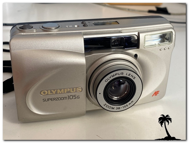 Olympus-Superzoom 105