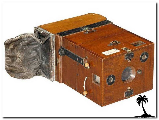 Chesneau-Detective Camera