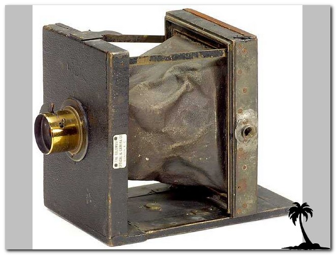 Columbia-Strut-Folding