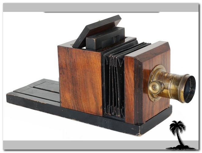 Daguerreotype Camera