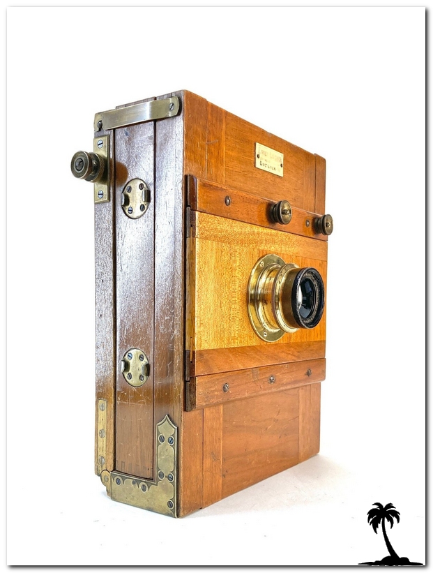 Folding Camera