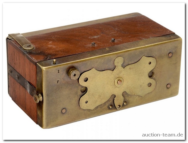 Papillion Stereo