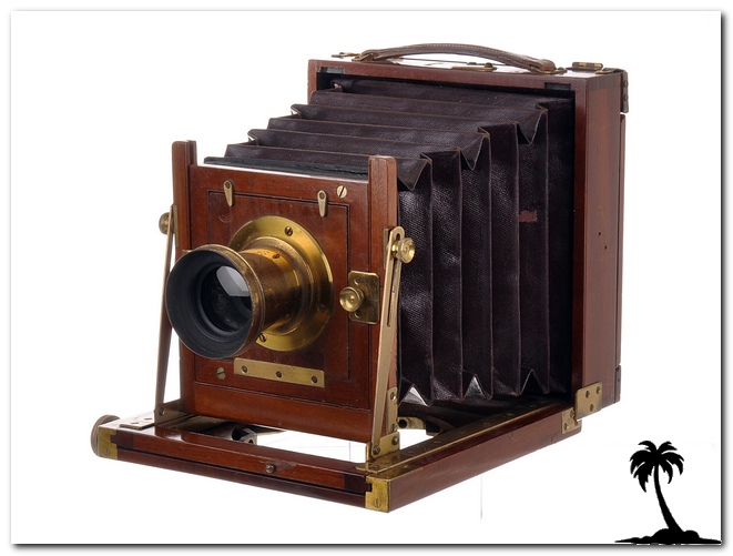 Field Camera