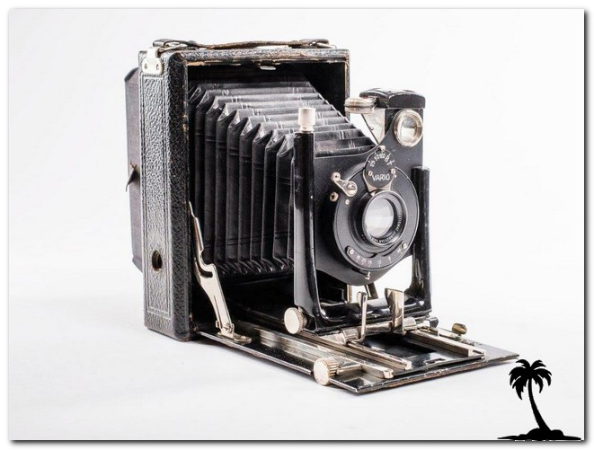 Folding Camera