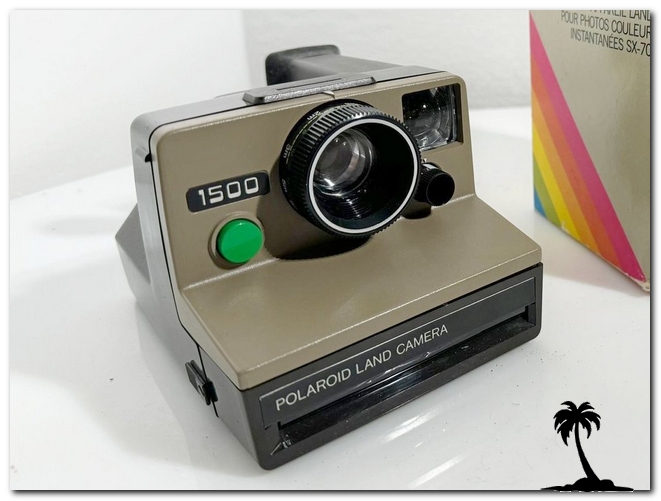 Polaroid-1500
