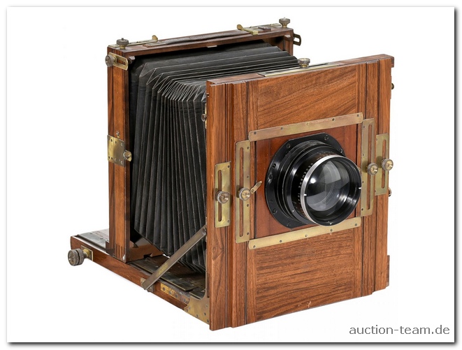 Field Camera