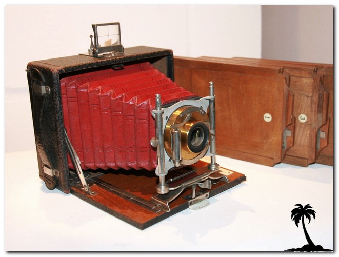 Field Camera