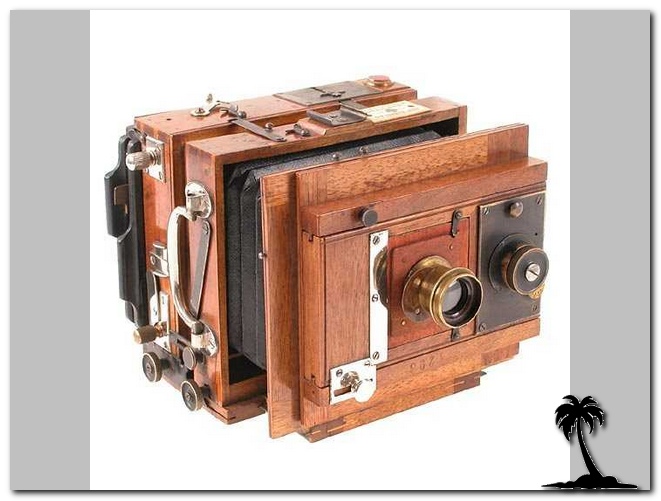 Focal-Plane Shutter Camera