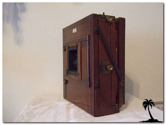 Field Camera