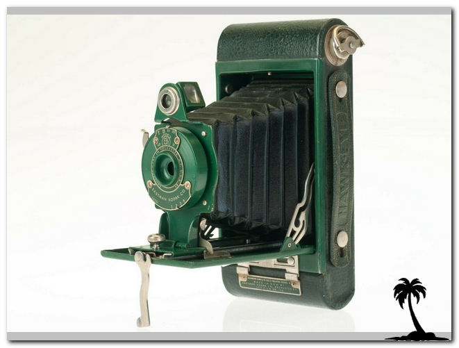 Kodak-No 2A folding Rainbow Hawk Eye