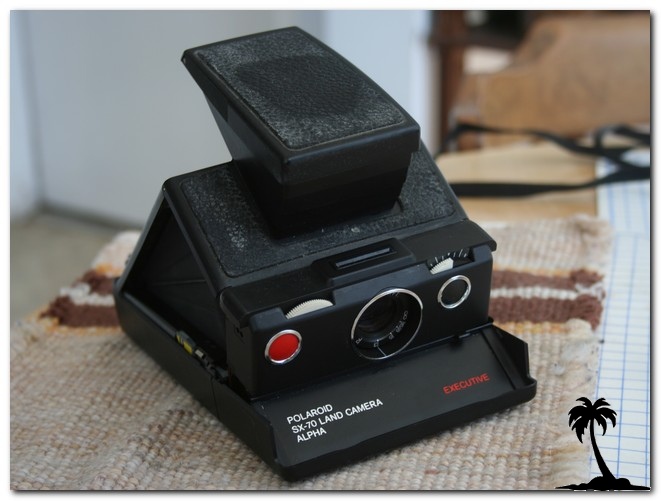 Polaroid-SX-70 Alpha 1 Executive