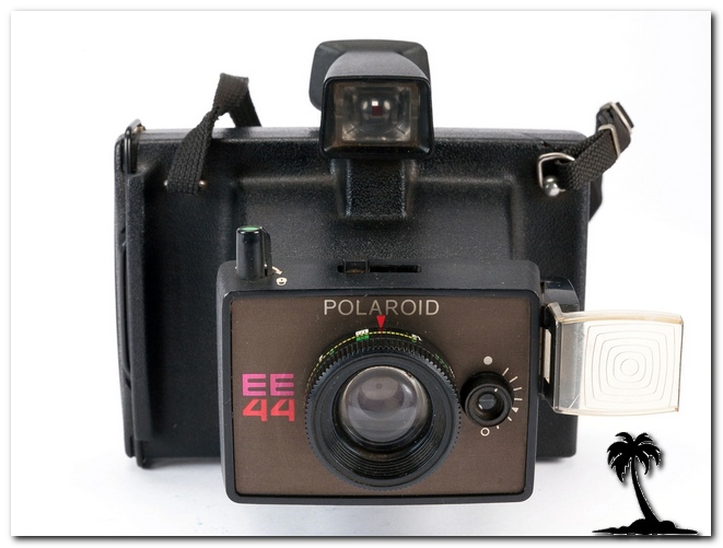 EE44