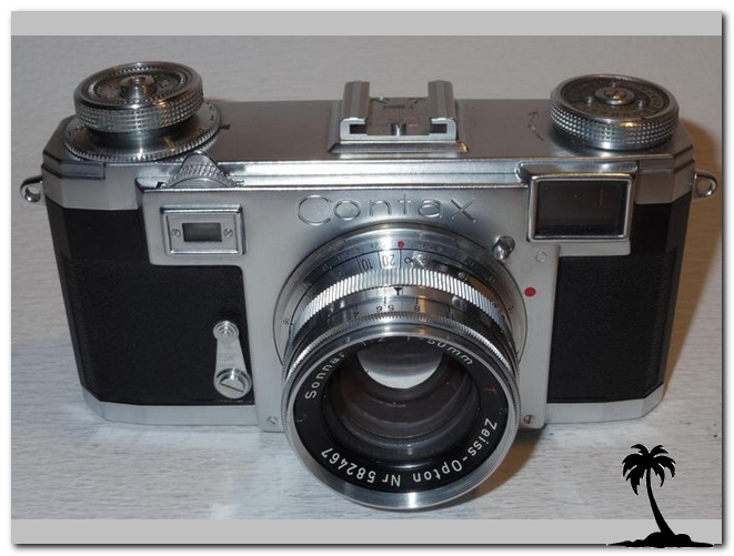 Zeiss-Contax IIA / 2 colour dial