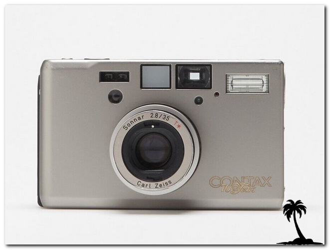 Yashica-CONTAX T3 70 years annivarsery