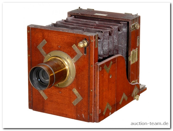 Field Camera