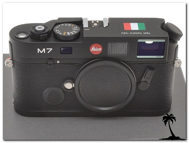 Leitz-Leica M7 72 Black Test Camera Italy