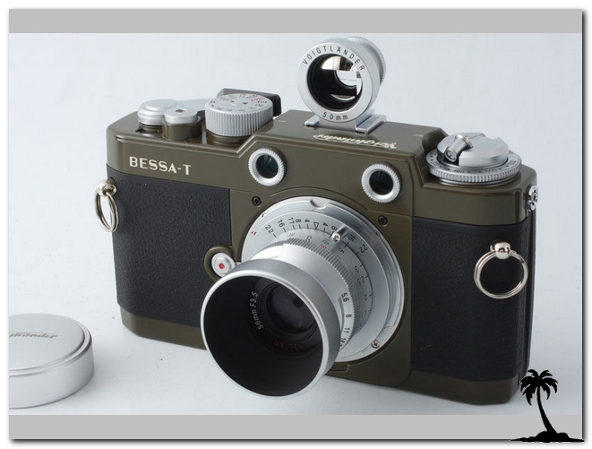 Voigtlander-Bessa T 101 years olive