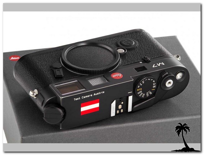 Leitz-Leica M7 72 Black Test Camera Austria