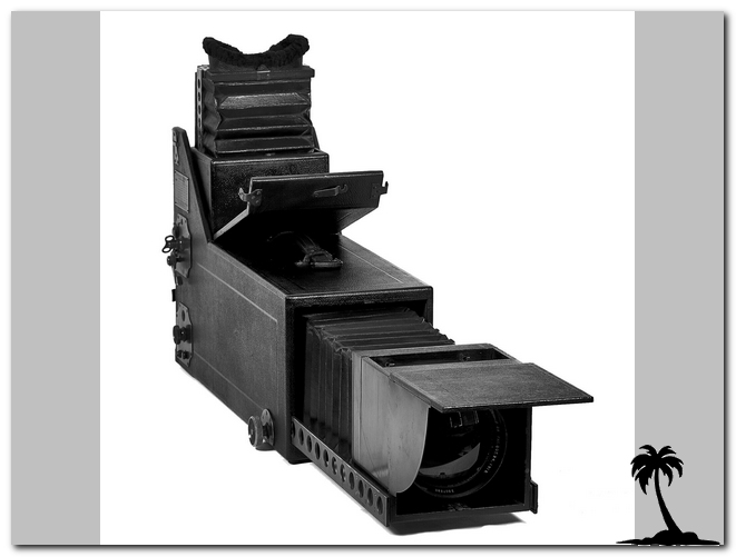 Graflex-Naturalist Graflex